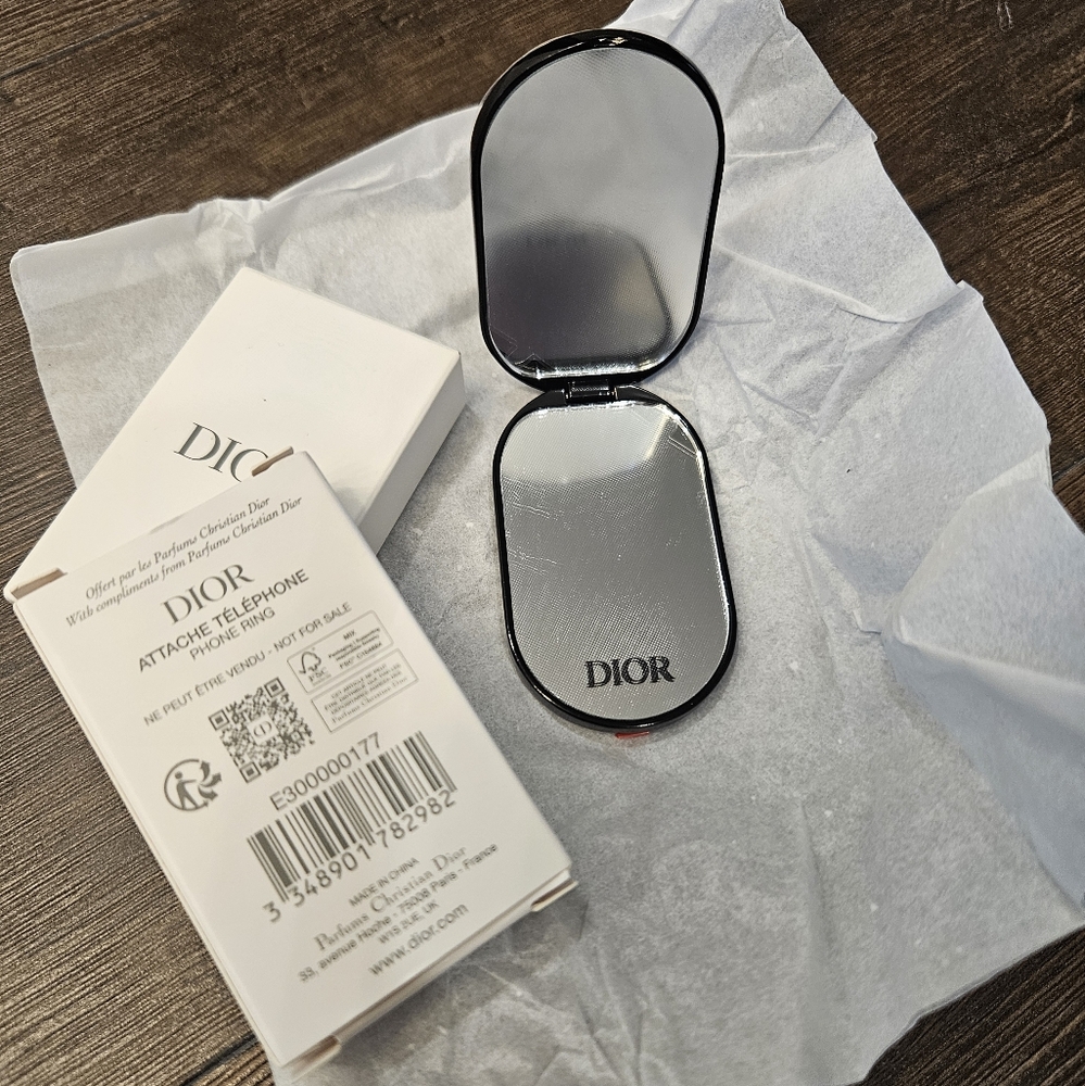 LAST ONE❗️NIB DIOR 2024 Phone Stand + Mirror Luxury Accessory - Picture 7 of 14